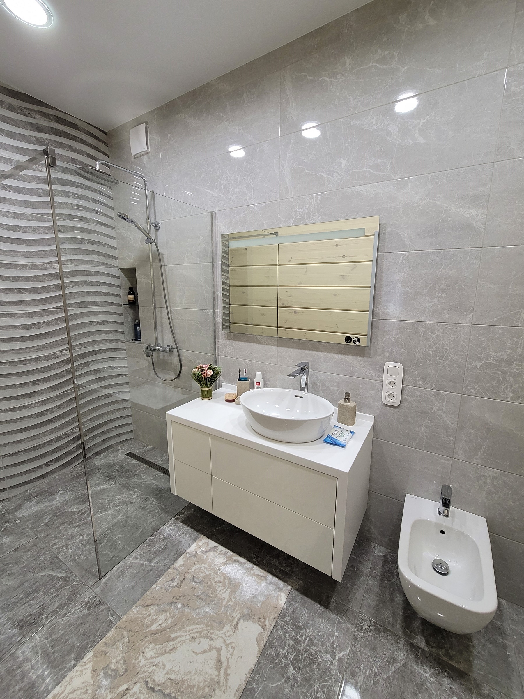 Любая мебель на заказ. Собственное индивидуальное изготовление. Разные решения для Вашего дома.