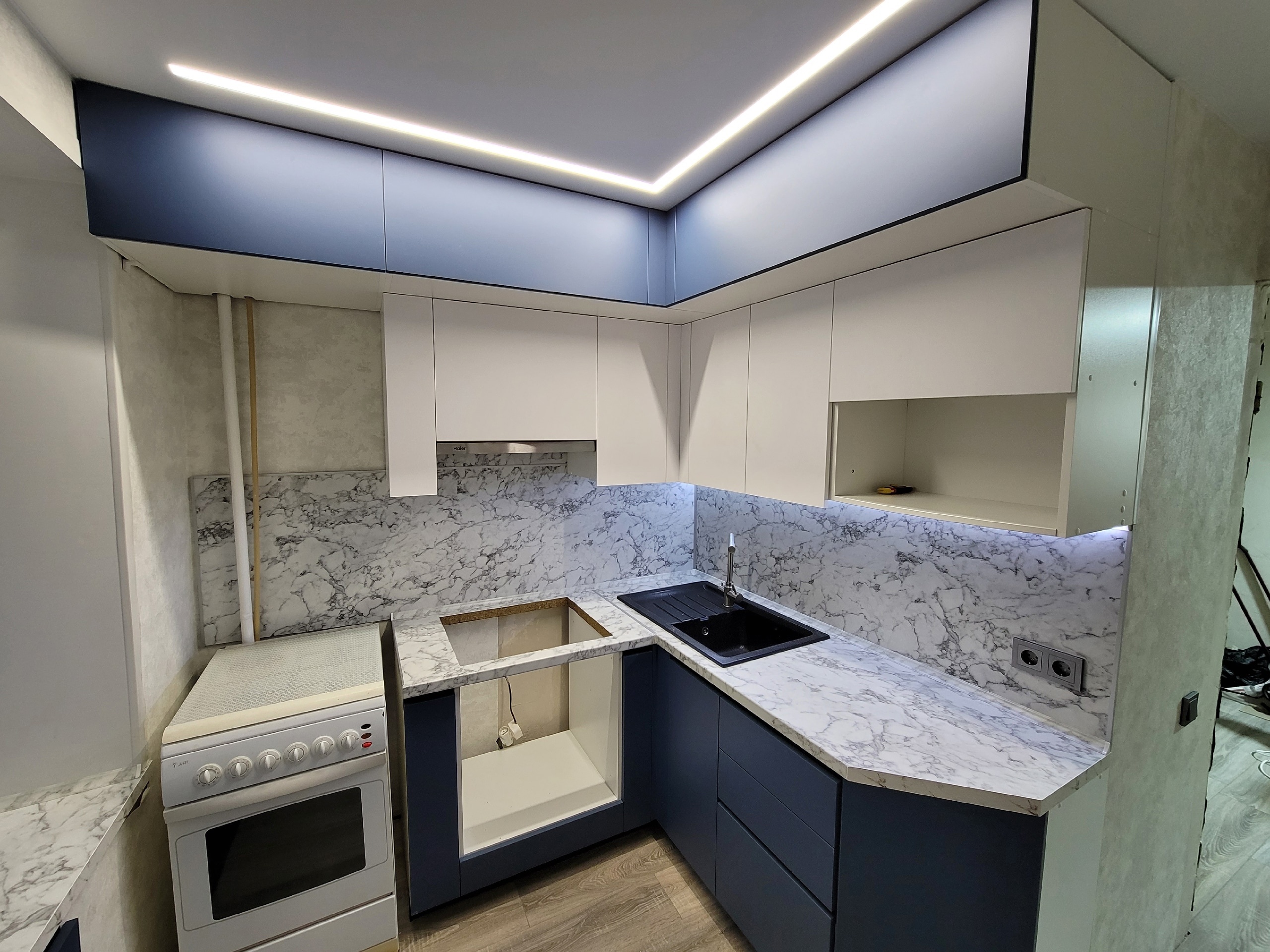 Кухня в хрущёвку фасады ALVIC