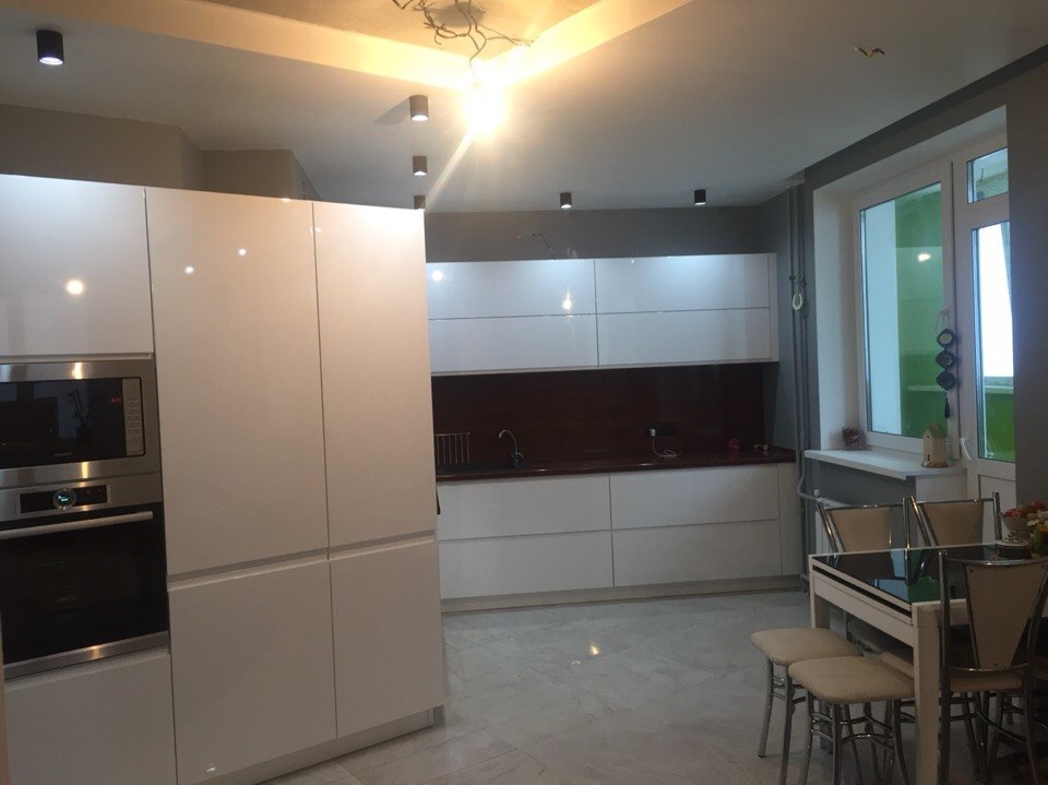 Купить кухню прямую или угловую недорого можно в нашем магазине