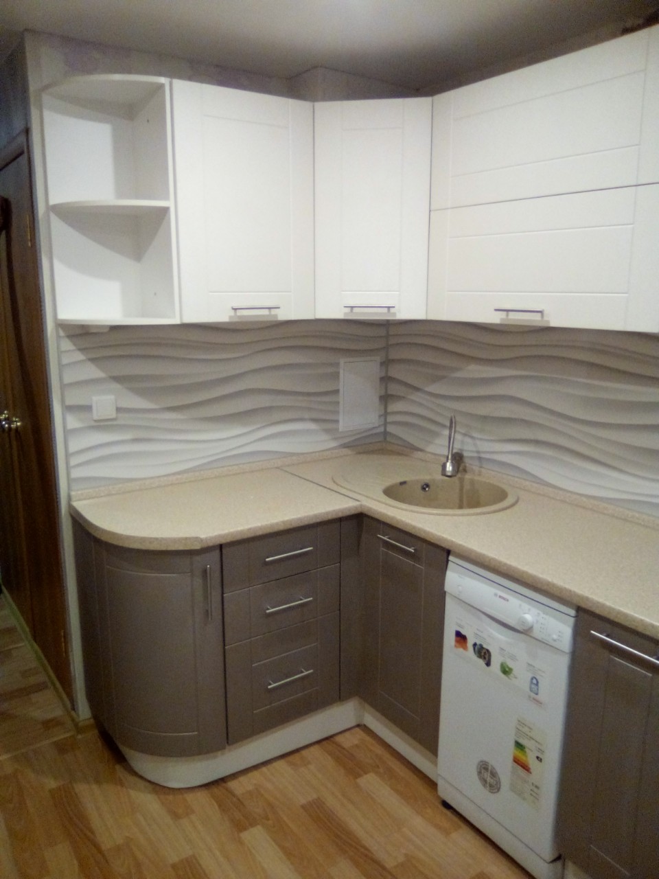 Закажите кухню по индивидуальным размерам хорошего качества