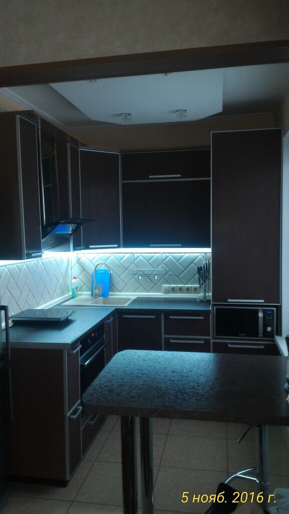 Купить кухню прямую или угловую недорого можно в нашем магазине