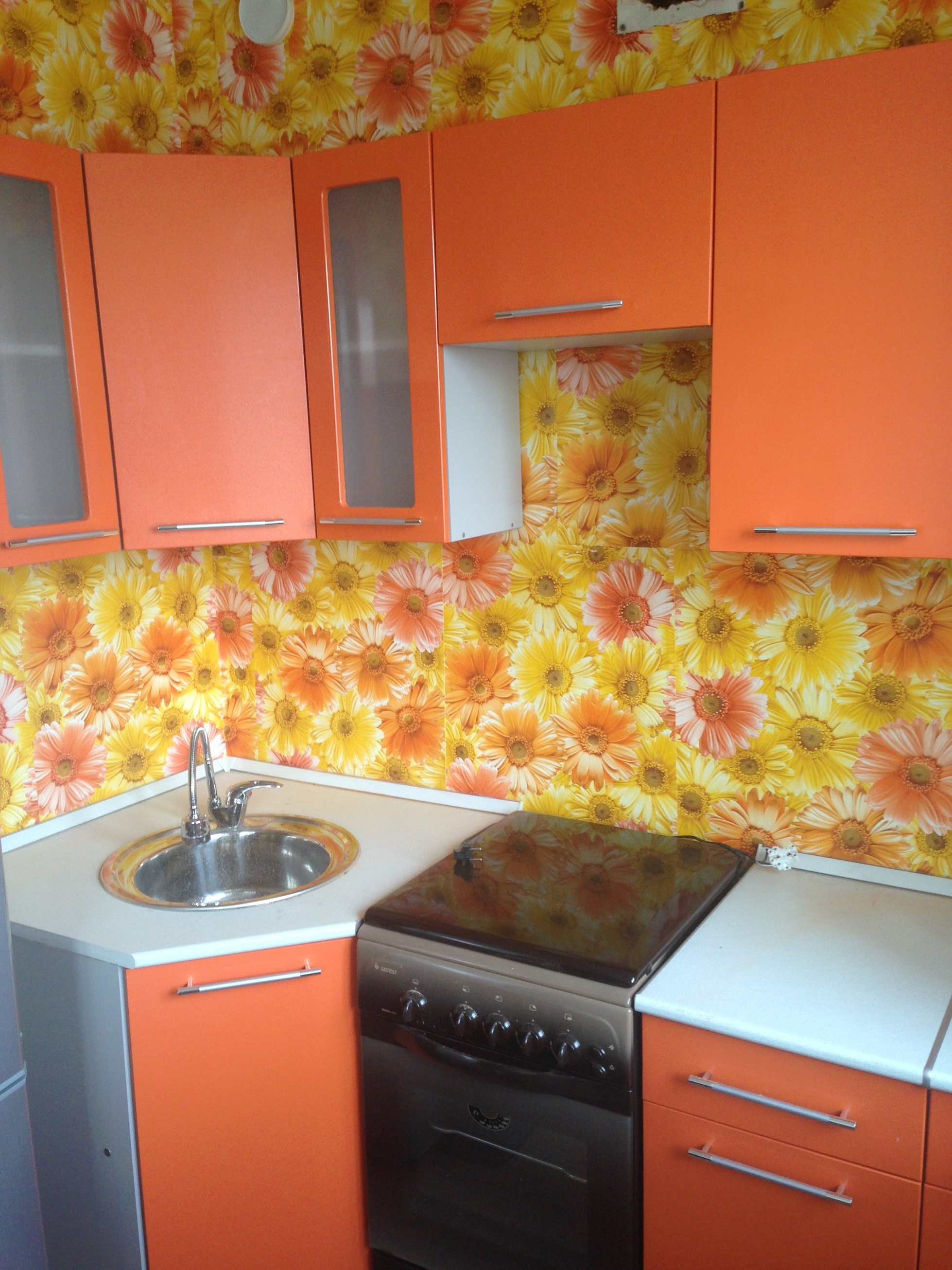 Купить кухню прямую или угловую недорого можно в нашем магазине