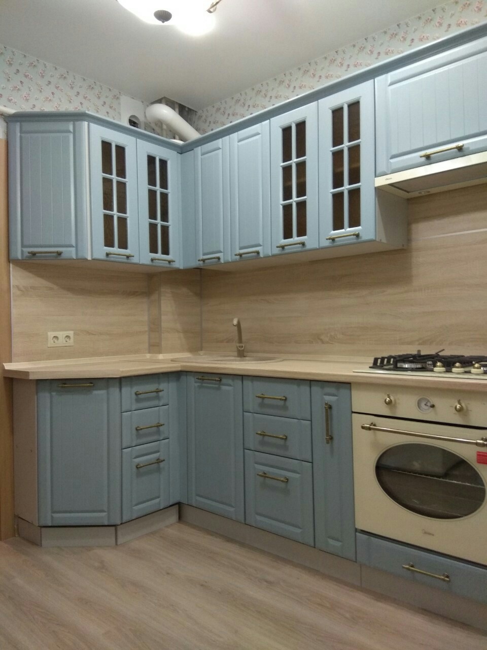 Кухонные модули подбираются индивидуально под ваши размеры. Купить кухню стало просто, оформление на дому.