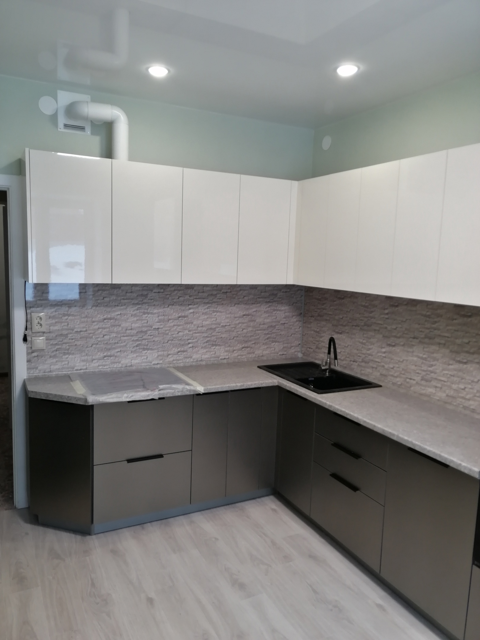 Кухня на заказ от производителя 234-555-2