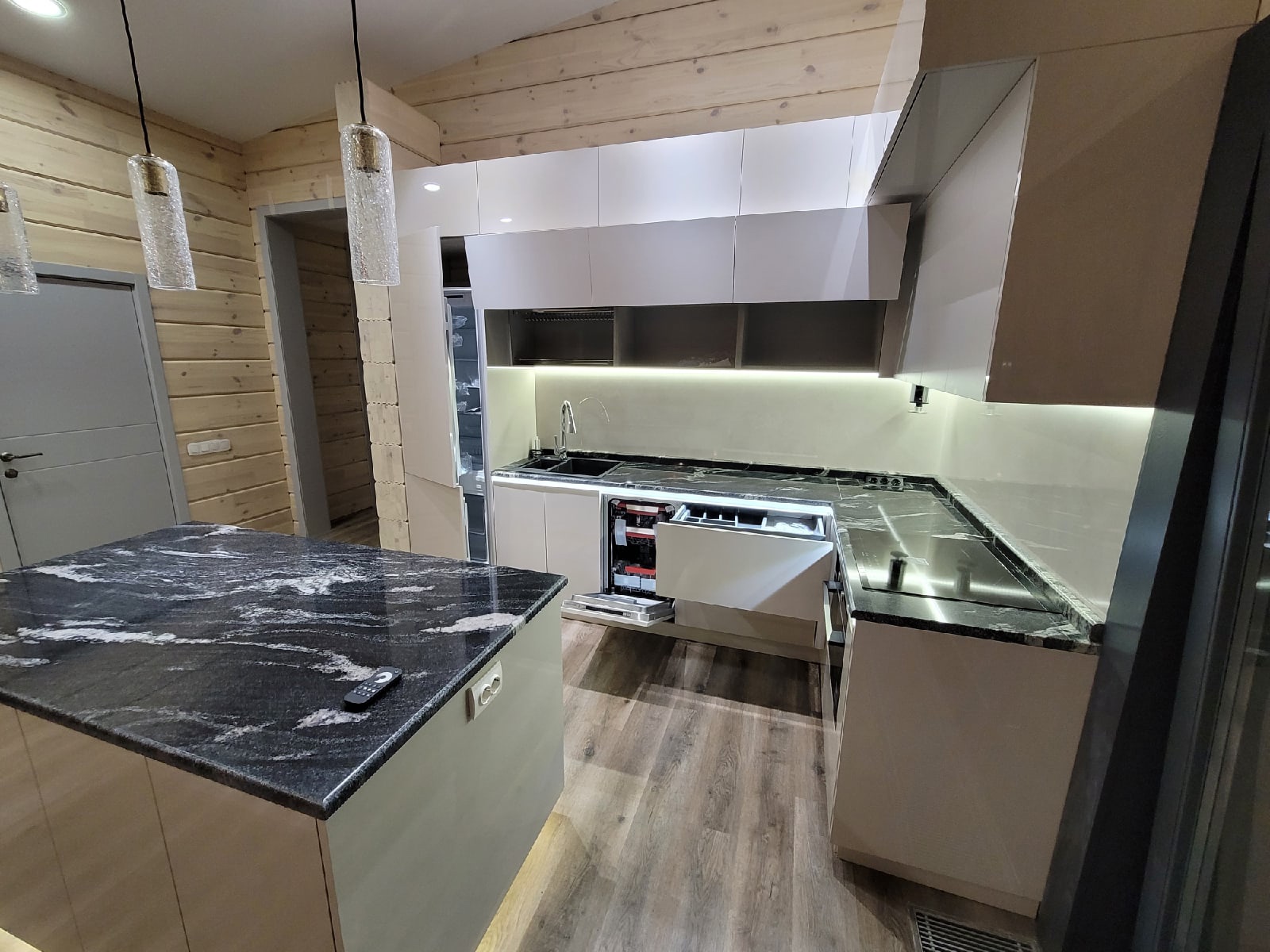 Кухня на заказ от производителя 234-555-2