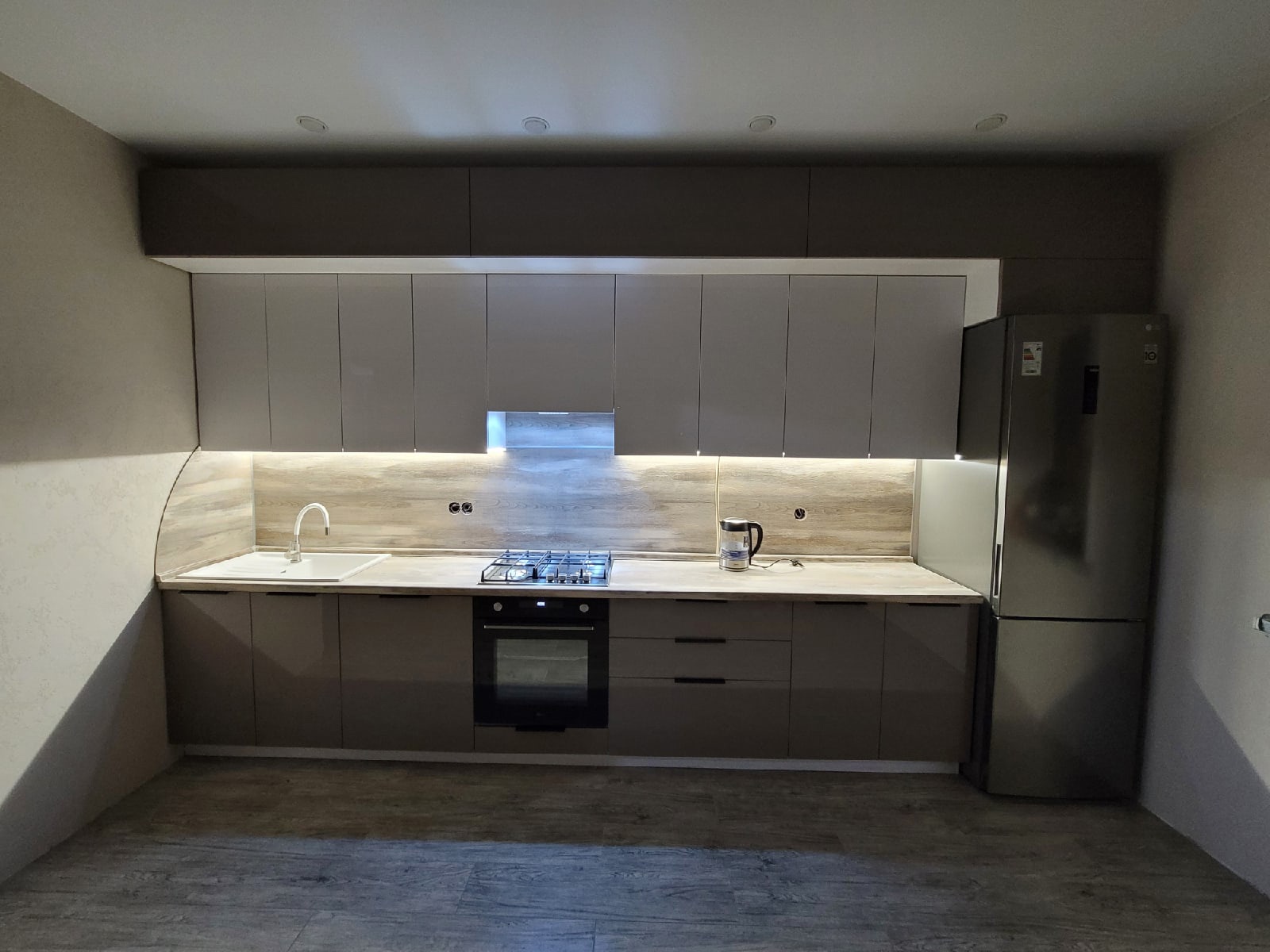 Кухня на заказ от производителя 234-555-2