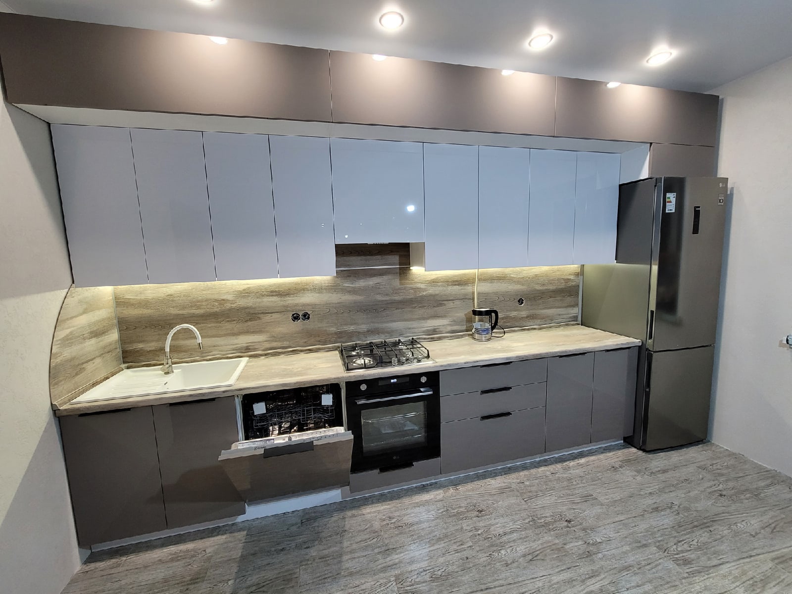 Кухня на заказ от производителя 234-555-2