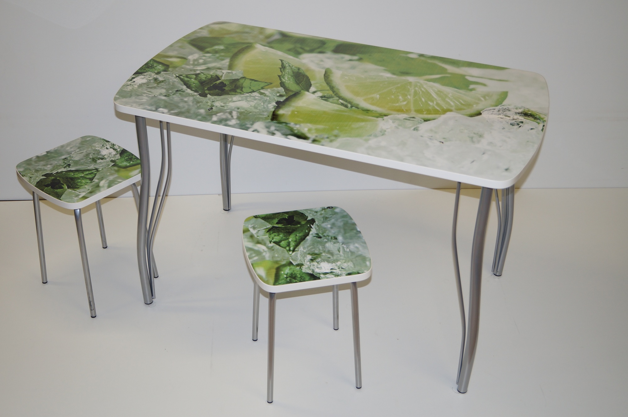 стол кухонный зеленый раскладной